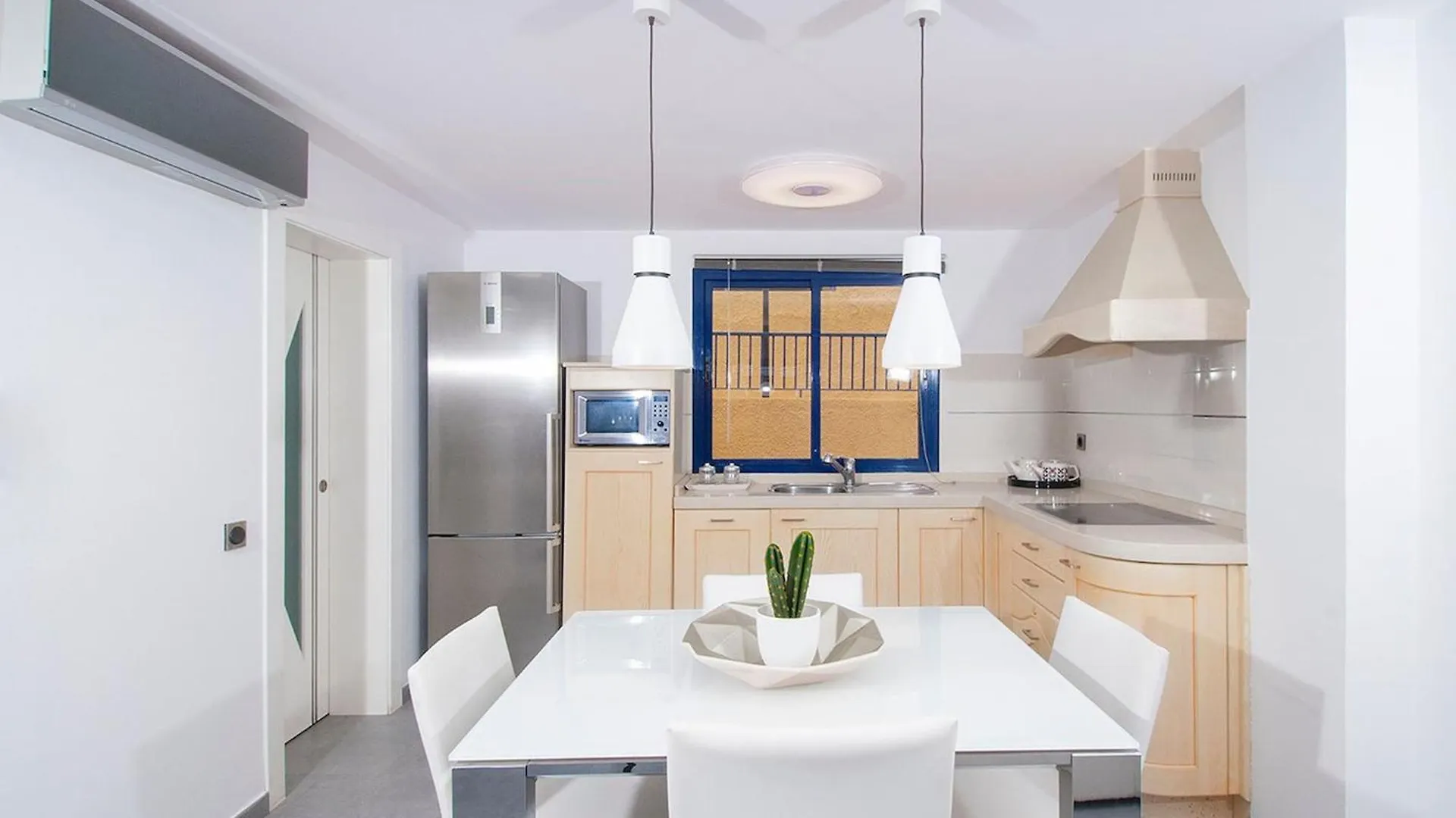בית נופש Meloneras Bay Suites